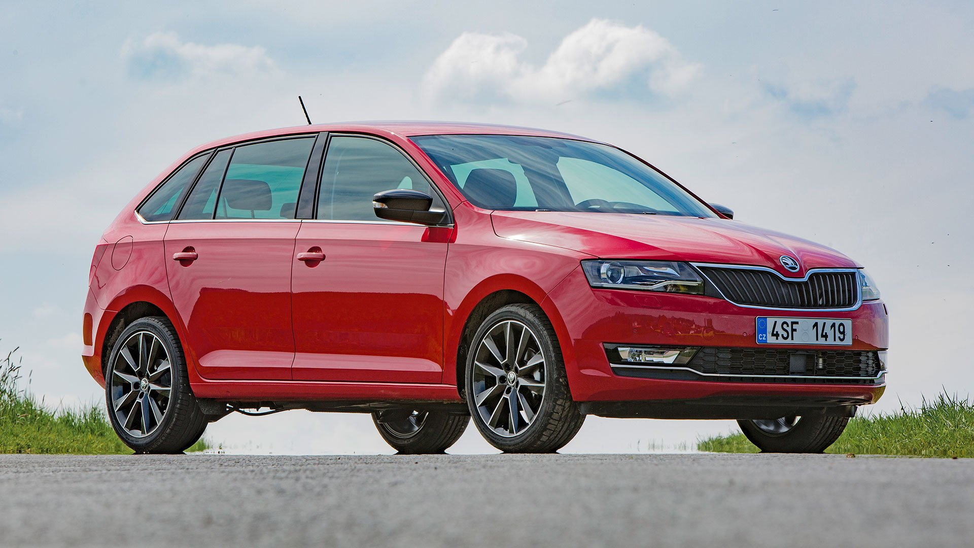 Skoda Rapid Spaceback hatchback (2017 ) review AutoTrader